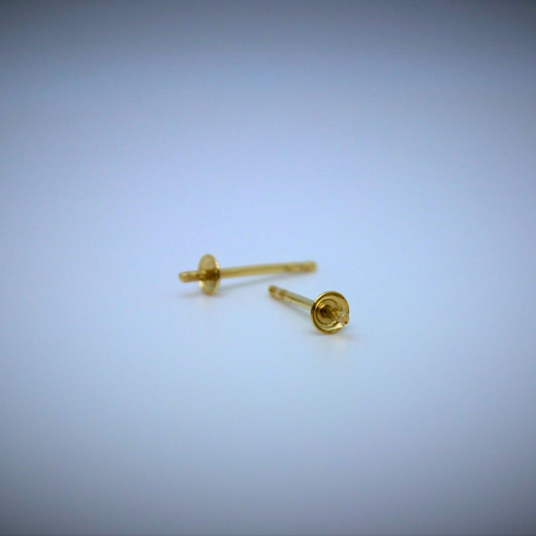 Korvakorutappi helmipohjalla 3mm, 14K