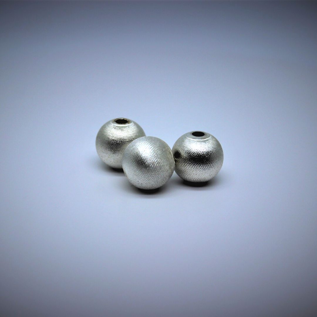 Karhea hopeahelmi 10mm