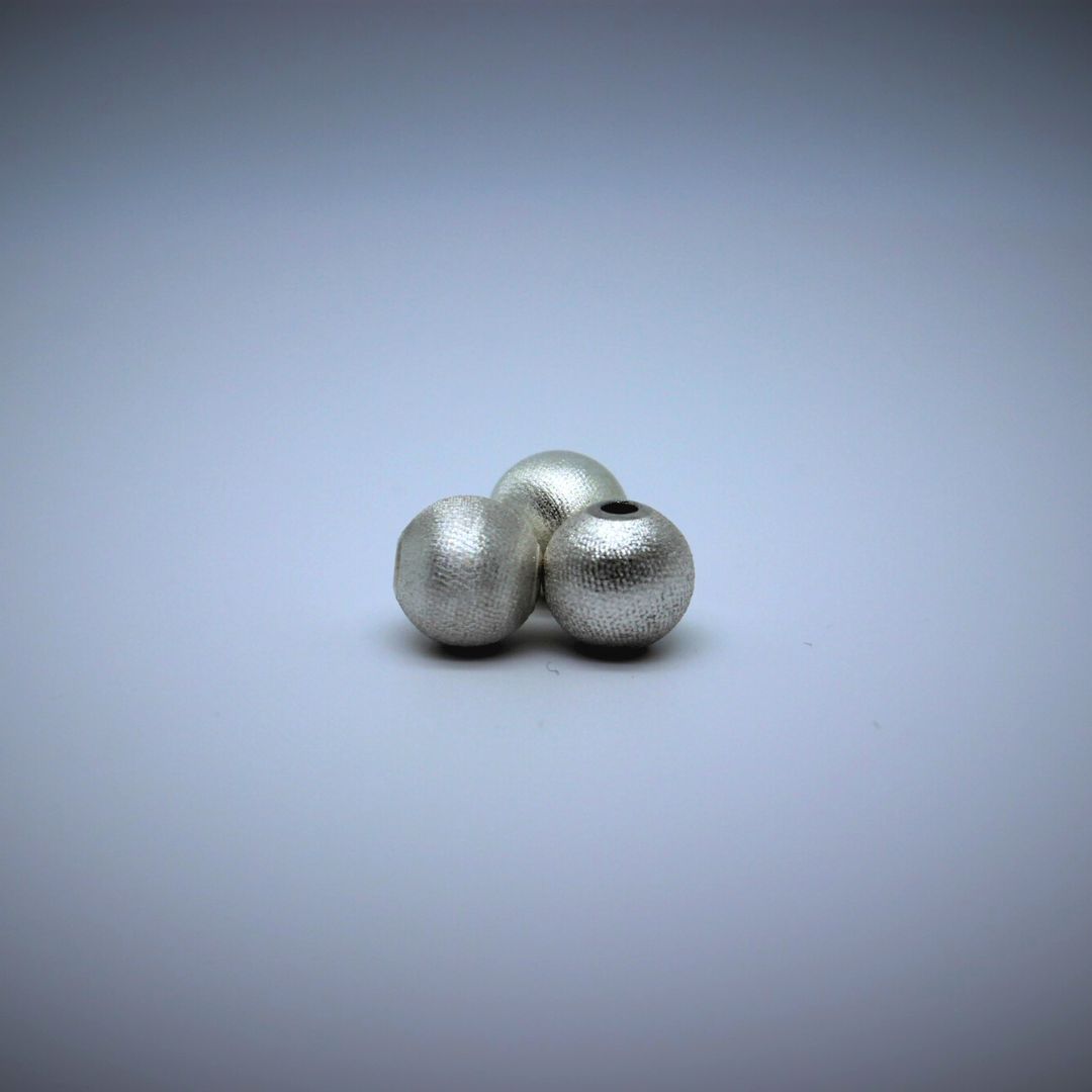 Karhea hopeahelmi 8mm