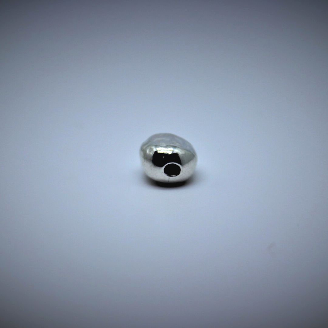 Litteä rosoinen hopeahelmi 8,5mm