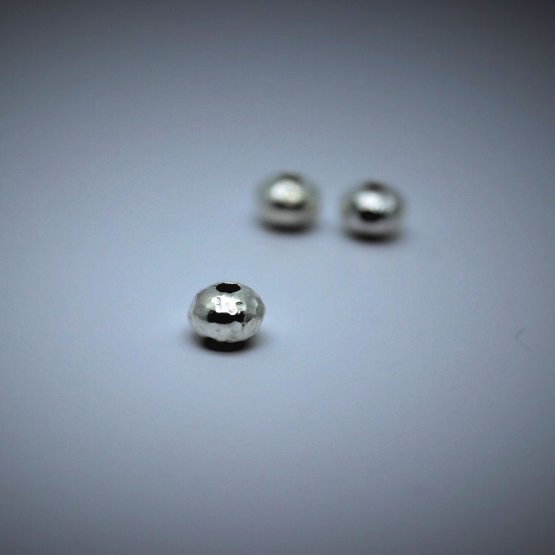Rosoinen hopeahelmi 5mm