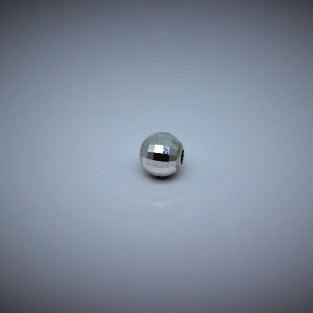 Peilipallohelmi 6mm